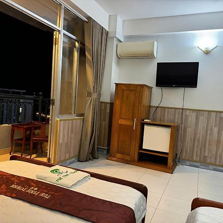 Hotel Tue Tinh Nha Trang Exterior foto