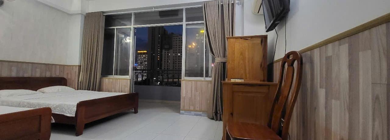 Hotel Tue Tinh Nha Trang Exterior foto