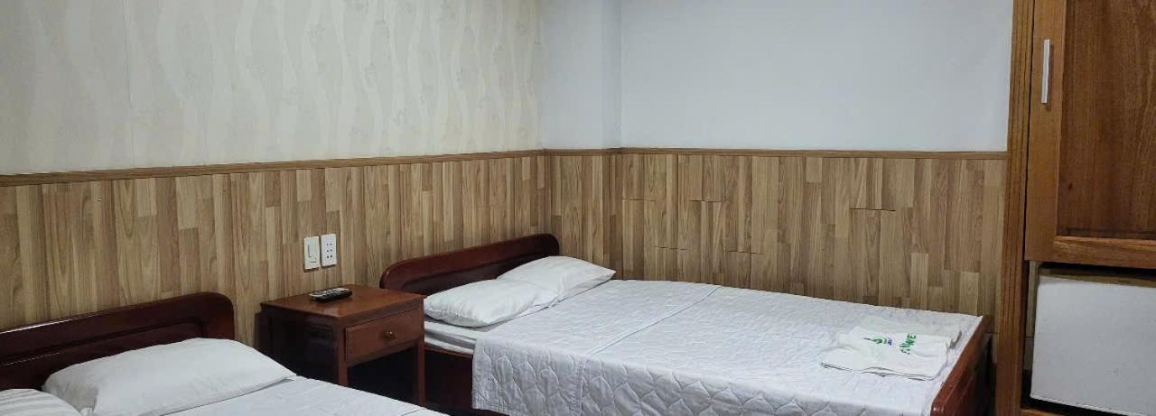 Hotel Tue Tinh Nha Trang Exterior foto