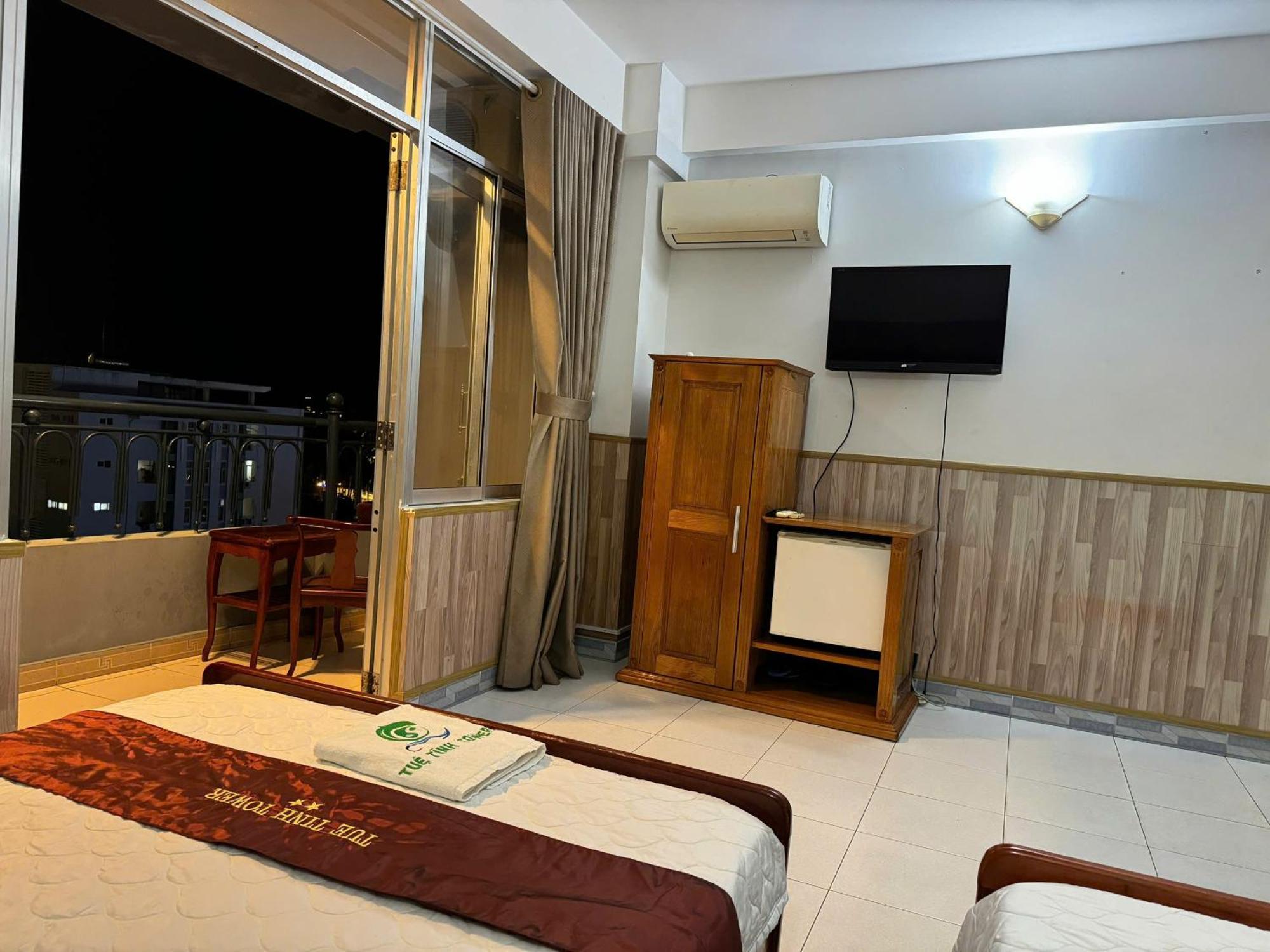 Hotel Tue Tinh Nha Trang Exterior foto