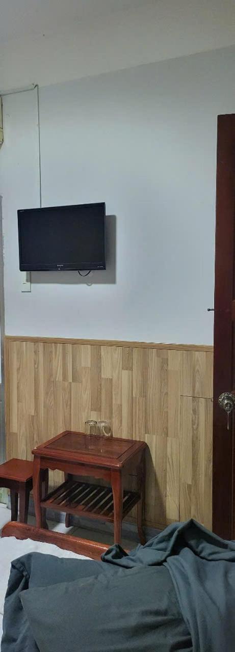 Hotel Tue Tinh Nha Trang Exterior foto